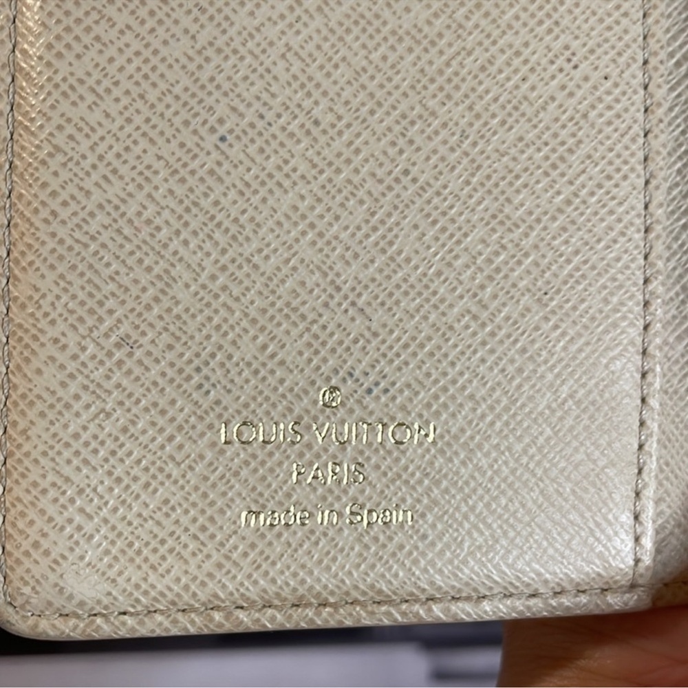 Louis Vuitton Trunks PM Agenda - Picture 12 of 14